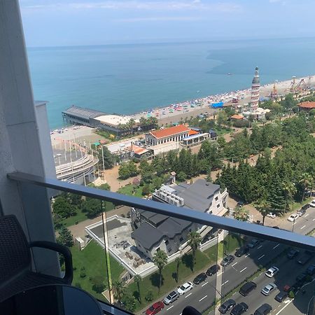 Orbi Sea Towers Apart Hotel Batumi Exteriör bild